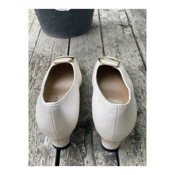 Vintage Magdesians California Pumps Metallic Cream Gold Buckle Square Toe Chunk - Picture 5 of 9